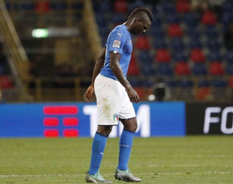 BOMBA U KOMŠILUKU Baloteli na meti kluba koji sa klupe predvodi bivša zvezda Serije A