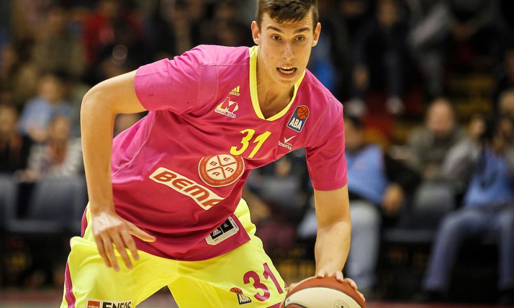 PEH ZA SLOVENCE As iz NBA teško povređen, očekuje ga duga pauza (VIDEO)