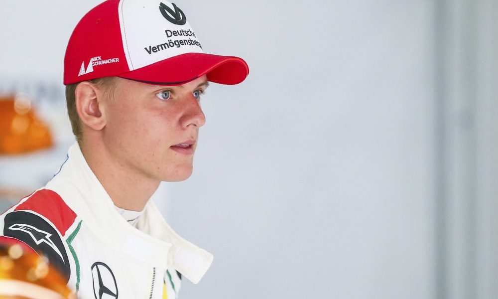 Šumaher prelazi u Mercedes