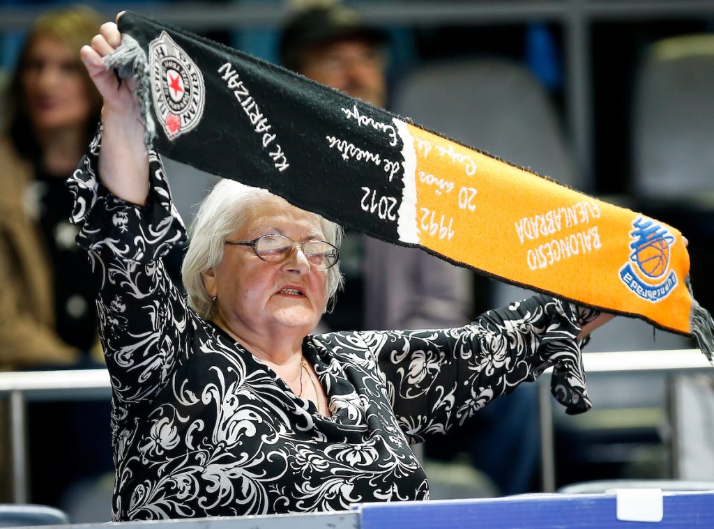 TUGA U PARTIZANU Odlazak verne navijačice i majke legendarnog trenera