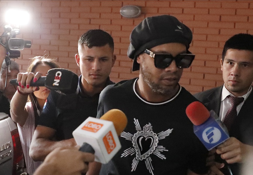 OPTUŽEN ZA PREVARU Brazilski bog fudbala ponovo s one strane zakona