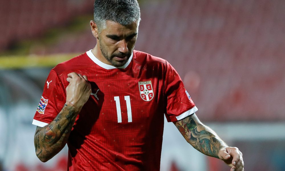 VRAĆA SE U FUDBAL Kolarov ima prvi trenerski posao!