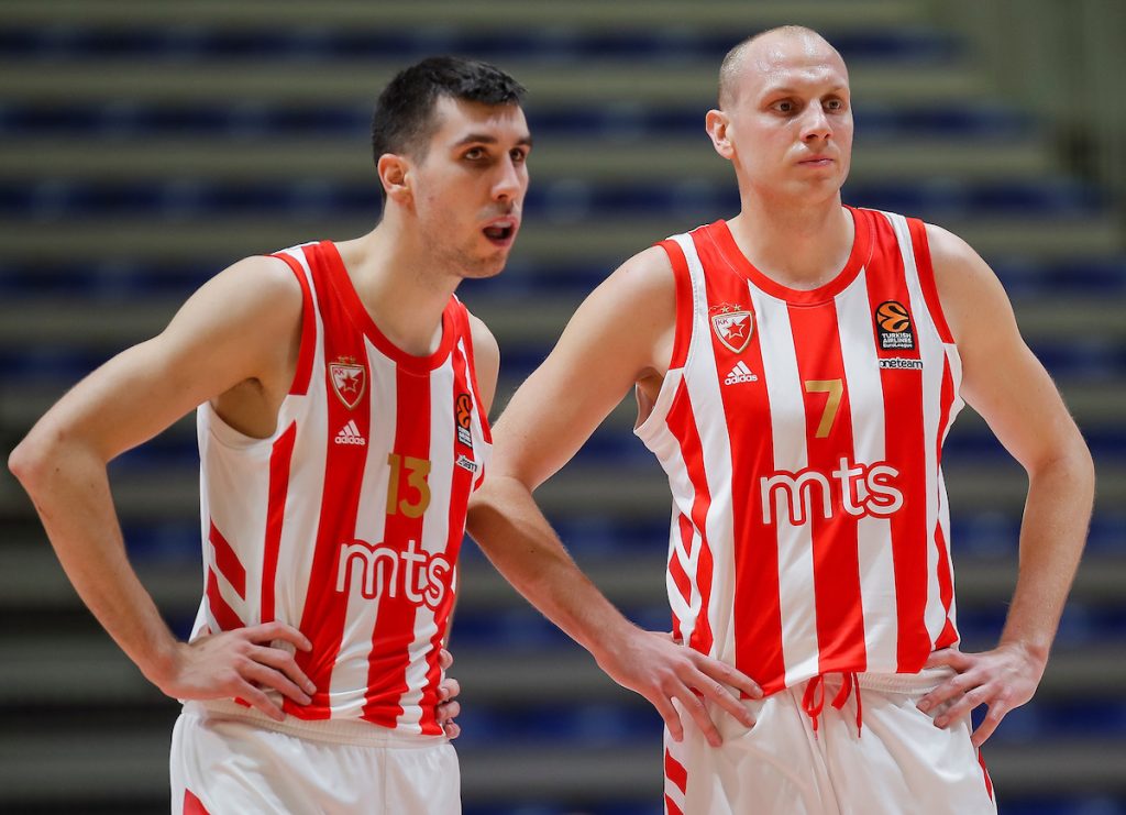 ZVANIČNO Još jedan igrač napustio Zvezdu, poznat je njegov novi klub!