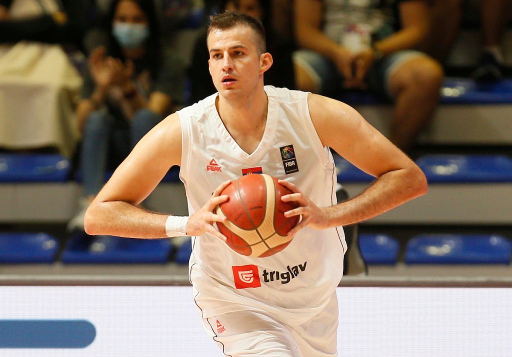 BJELICA SE OGLASIO EMOTIVNIM SAOPŠTENJEM Nikoga nije zaboravio, posebno se zahvalio srpskim trenerskim legendama (VIDEO)