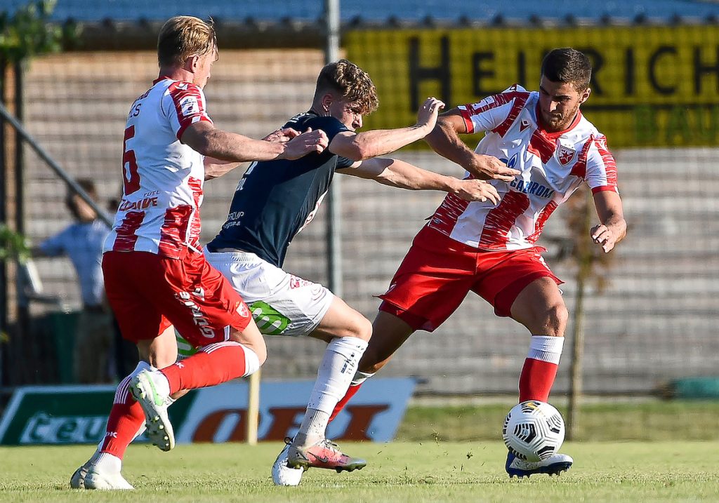 POKAZAO SE! Španci kupuju štopera Zvezde