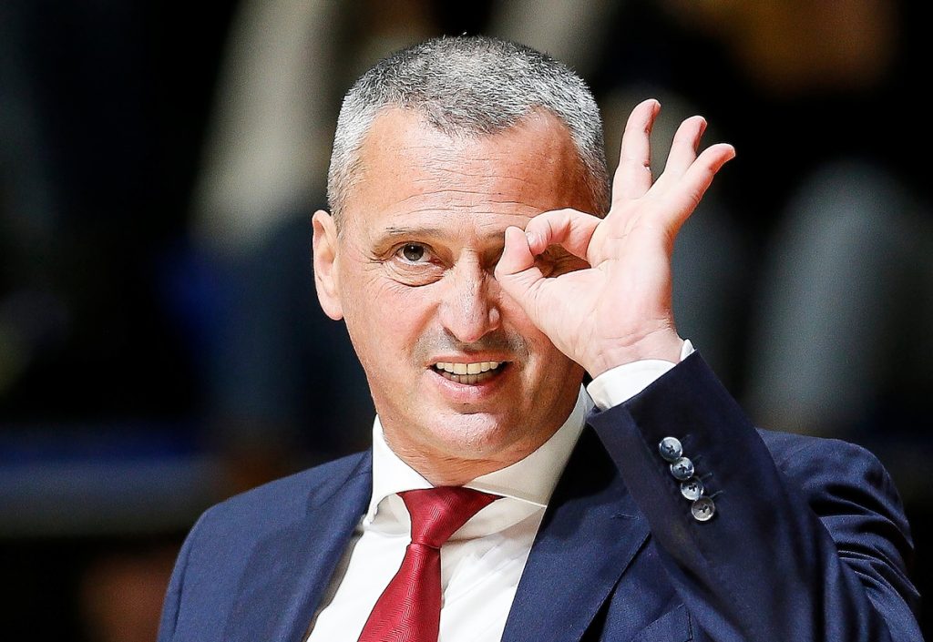GOTOVO! Radonjić dve godine u Panatinaikosu (FOTO)