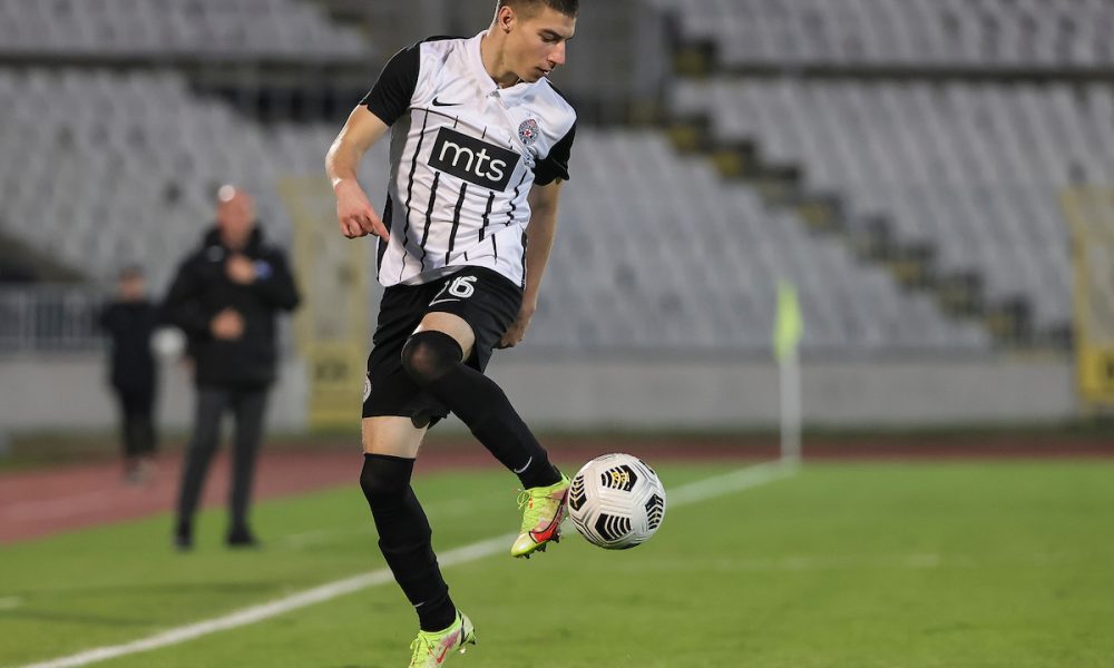 JAKA KONKURENCIJA Mladi fudbaler napustio Partizan