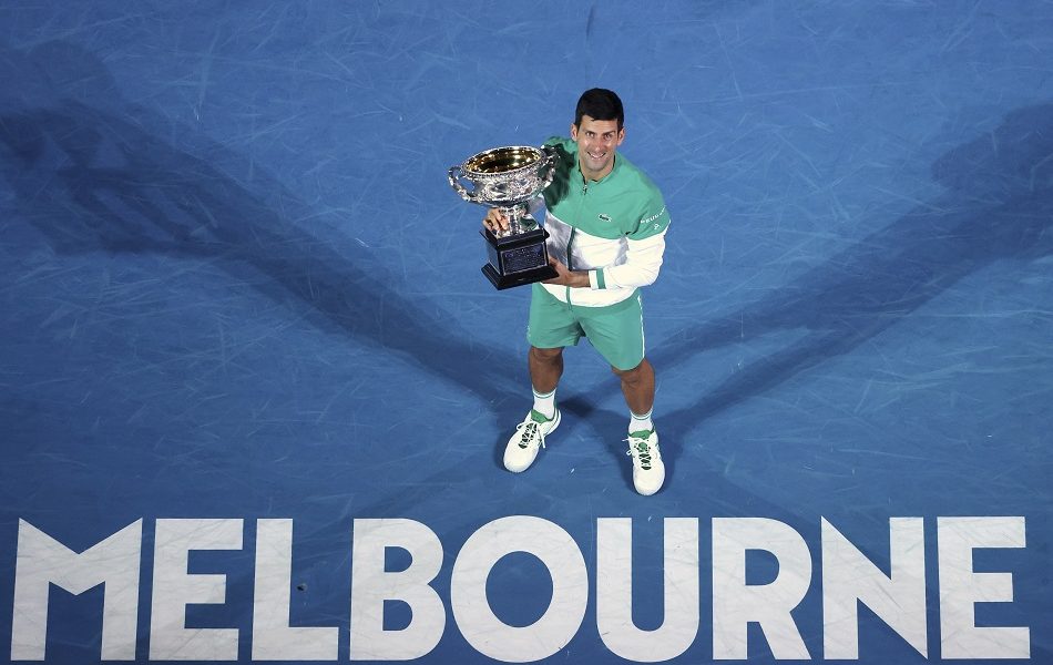 NOVAK SE OGLASIO: Bog sve vidi!