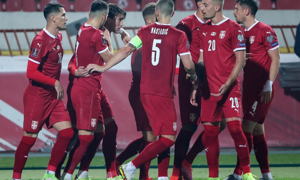 IZGLEDA PRELEPO! Da li je ovo novi dres Srbije za Mondijal u Kataru sa novim grbom? (FOTO)