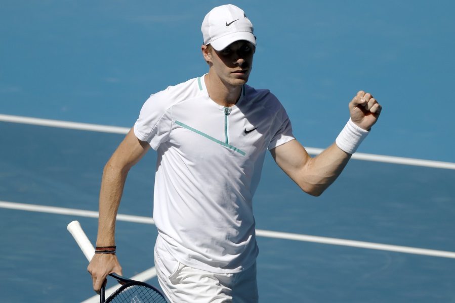 IZNENAĐENJE U MELBURNU Šapovalov zaustavio Zvereva, sledi Nadal