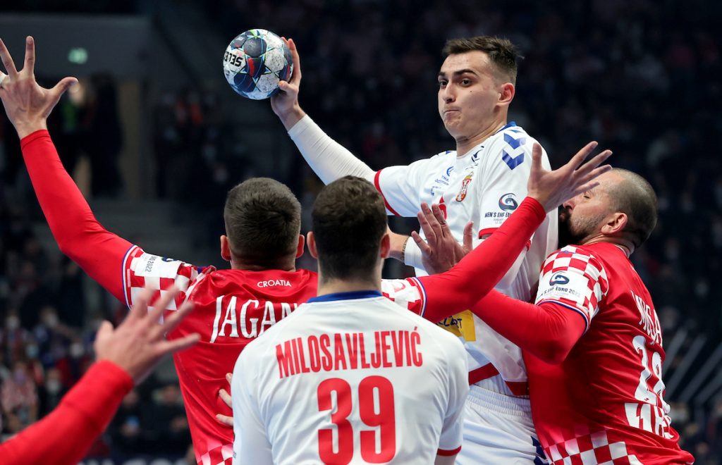 PROPUŠTENA ŠANSA Drugi krug sada naučna fantastika! Ne može se protiv Hrvatske s dva igrača