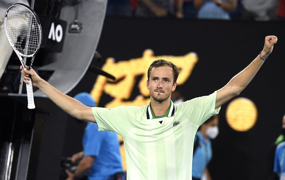 KRALJ DRAME Medvedev gubio s 2:0 u setovima, pa izjednačio i na kraju izborio polufinale Australijan opena