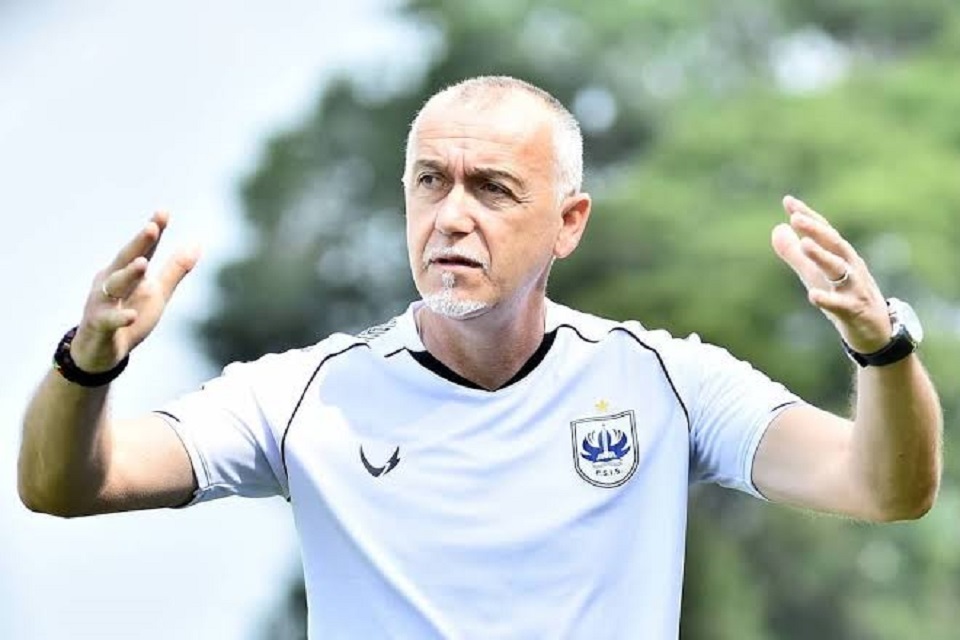Legendarni napadač OFK Beograda na klupi u Crnoj Gori