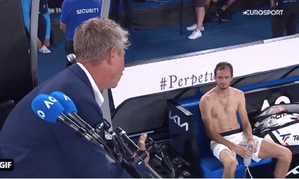 NADAL IZJEDNAČIO NA 2:2, MEDVEDEV BESAN NA NAVIJAČE: Oni su idioti! (VIDEO)