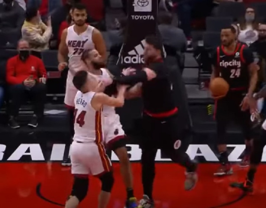 ŠORKA Nurkić udario u glavu igrača Majamija (VIDEO)