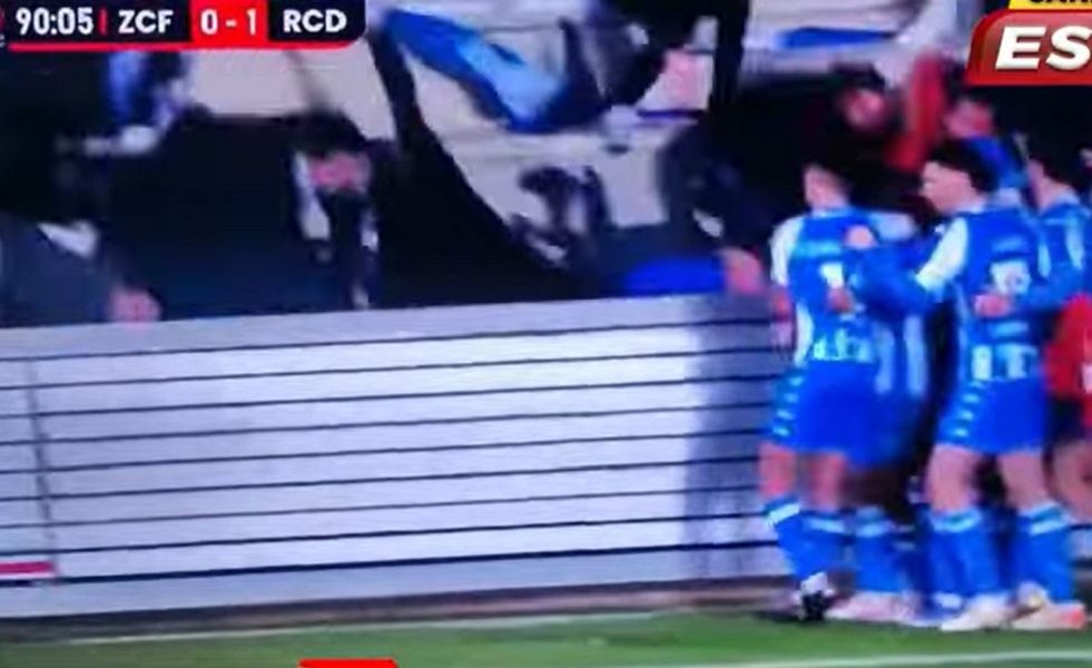 POKRENUTA ISTRAGA Srušila se tribina tokom utakmice u Španiji! (VIDEO)
