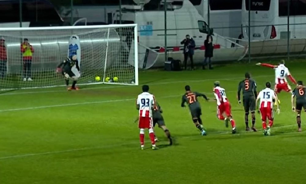 NEKADA SU OD NJEGA STREPELI GOLMANI LIVERPULA I MILANA Pavkov nije realizovao penal posle kojeg je Zvezda izgubila (VIDEO)