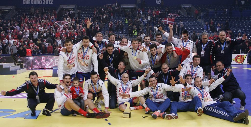 DESETOGODIŠNJICA Saopštenje srebrnih srpskih rukometaša: Na Svetog Savu grmelo kao nikad! Hvala svima
