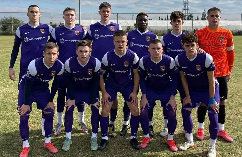 NAPAD NA SUPERLIGU Četiri bivša fudbalera Zvezde pojačala Grafičar (FOTO)