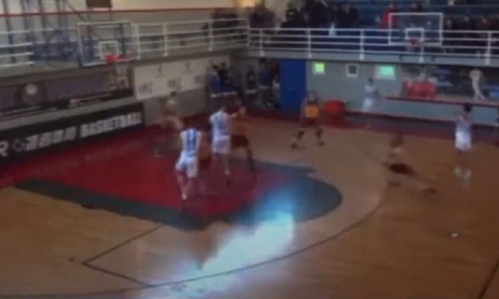 GENI SU ČUDO Sin Partizanove legende sa osam metara pogodio trojku za pobedu (VIDEO)