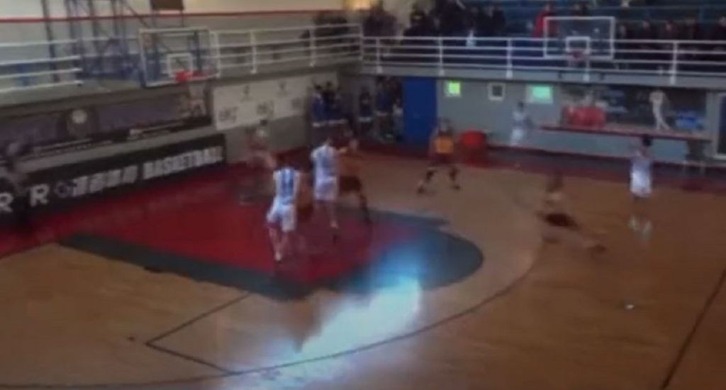 GENI SU ČUDO Sin Partizanove legende sa osam metara pogodio trojku za pobedu (VIDEO)
