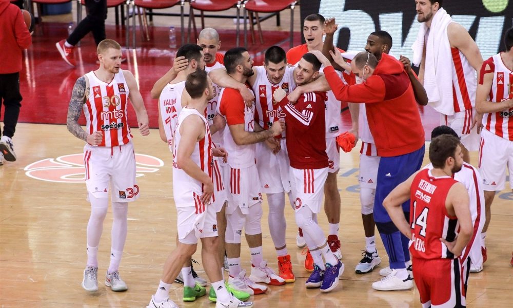 Sjajna Zvezda srušila pirejsku tvrđavu!