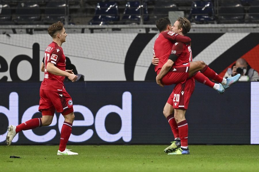 BUNDESLIGA Kostić video „rabonu“ i doživeo poraz od Bilefelda (VIDEO)