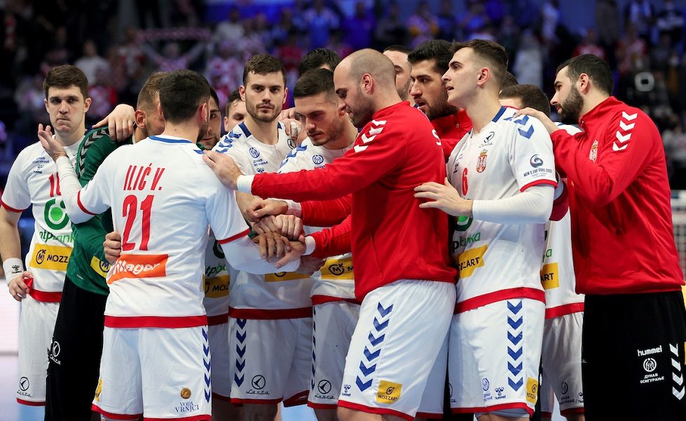 SRBIJA OSLABLJENA POČINJE EP Iskusni bek van sastava zbog stomačnog virusa