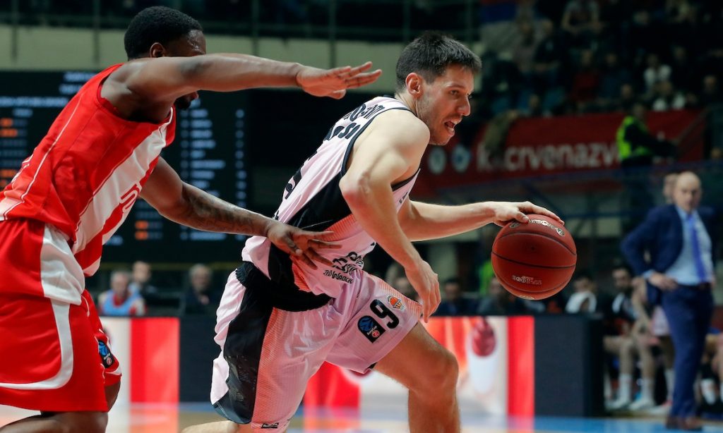 PROBLEM ZA VALENSIJU Španski tim bez jednog od najboljih igrača dolazi na megdan Partizanu