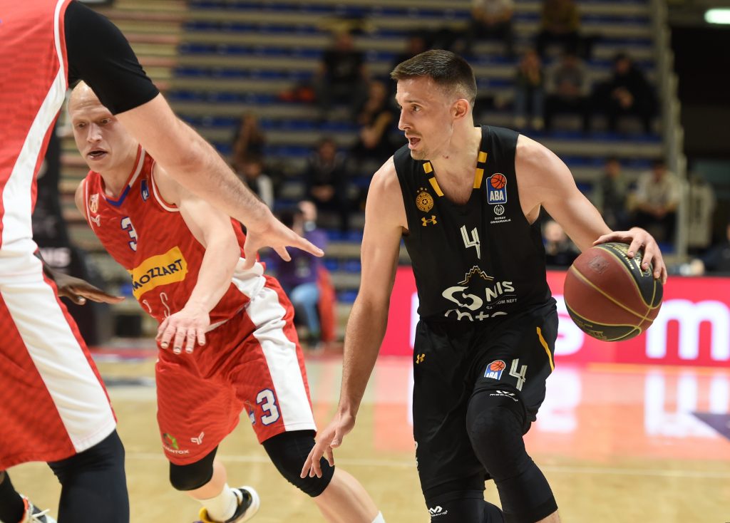 ABA LIGA Pobeda Partizana u senci jezive povrede Save Lešića (VIDEO)