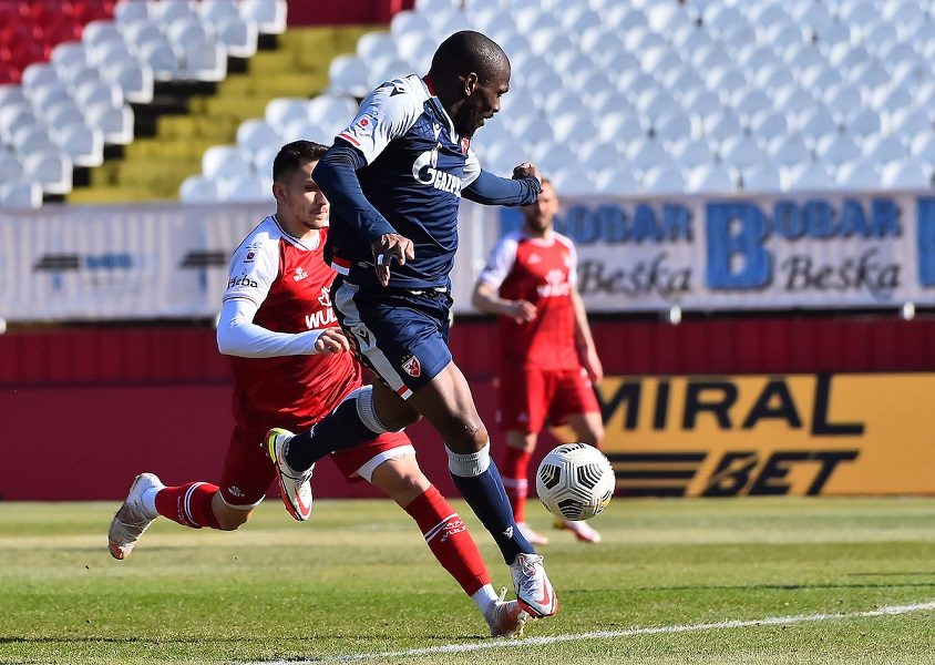 POLUVREME Zvezda vodi posle gola Bena, Borjan odbranio penal (VIDEO)