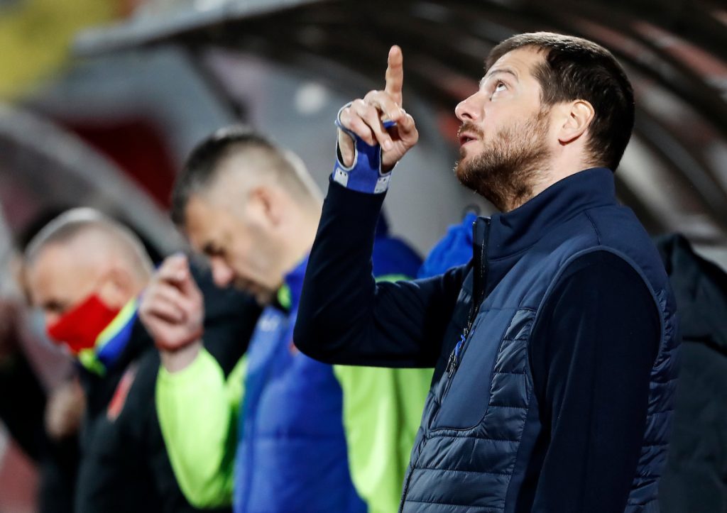 ČEKA SE POTPIS Lalatović odvodi jednog stranca iz Crvene zvezde!?