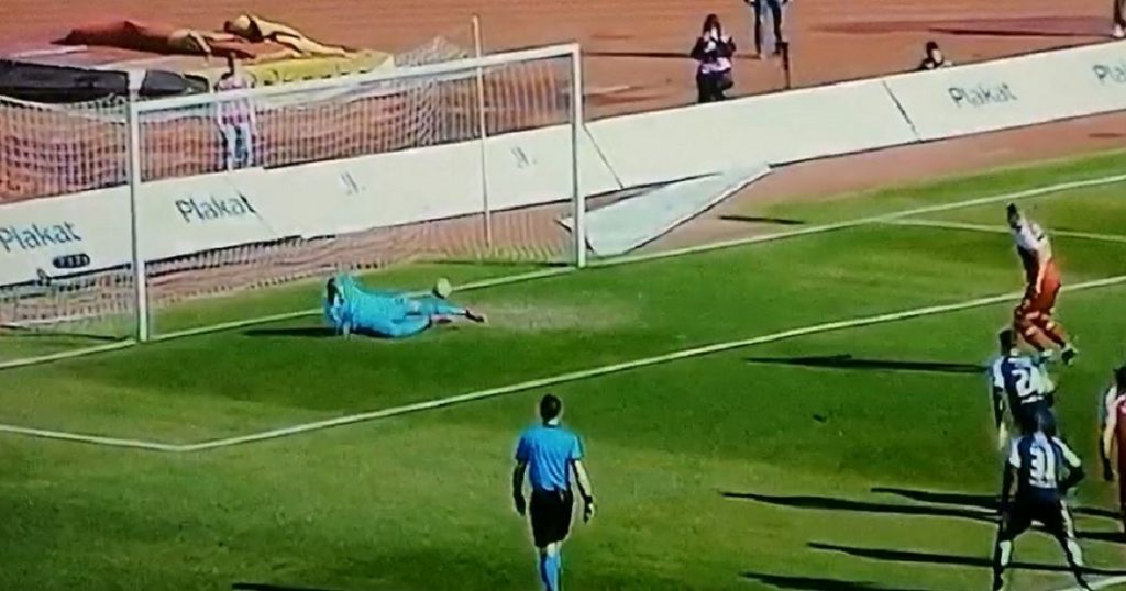 ZVEZDIN SPASILAC Borjan odbranio penal u Novom Sadu, neprecizan bivši fudbaler Partizana (VIDEO)