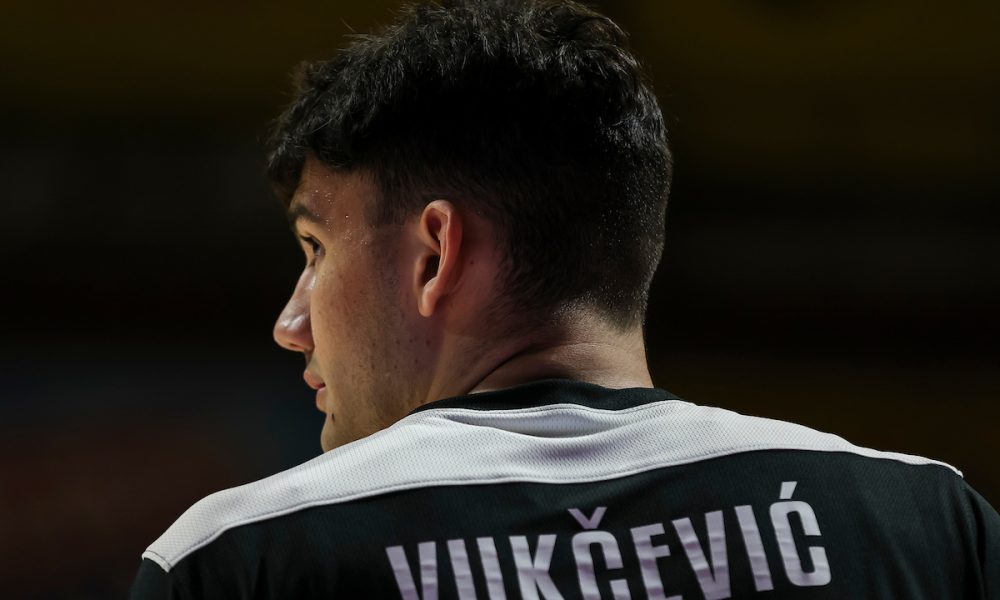 Debitovao Tristan Vukčević! Grobari ovacijama pozdravili novo pojačanje (VIDEO)