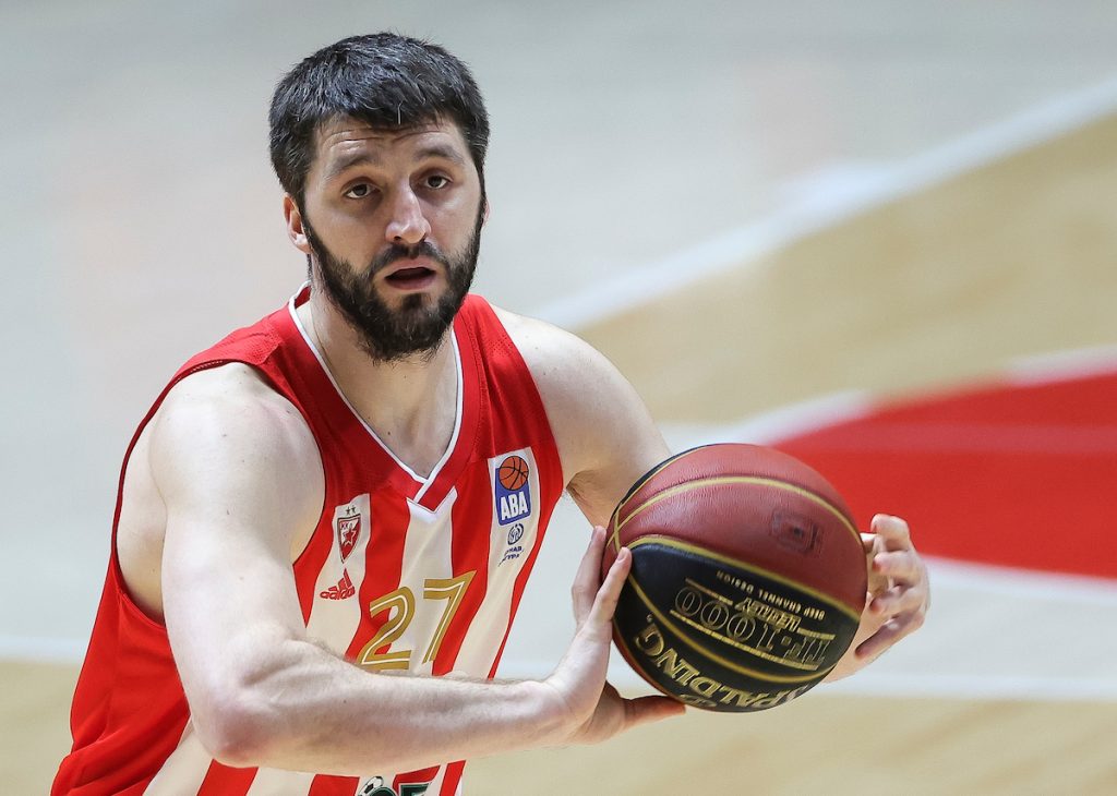 Zvezda deklasirala Radnički u četvrtfinalu Kupa! Stefan Marković odigrao meč sezone!