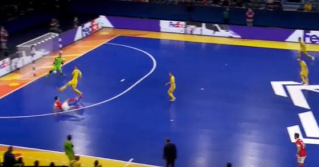 Čarolija Rusa na Evropskom prvenstvu u futsalu, ovo se ne viđa svakog dana (VIDEO)