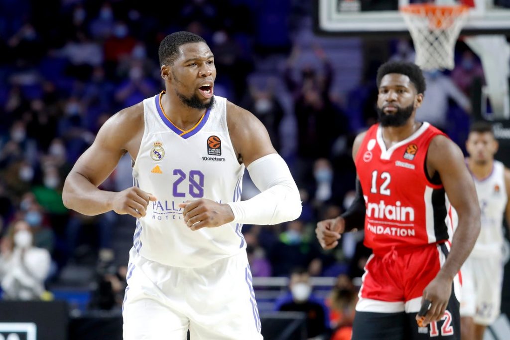 Olimpijakos ispustio plus 16 u Madridu, Alba demolirala Uniks