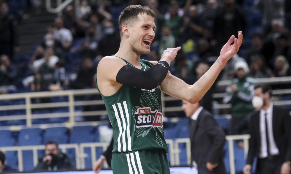 Srbin na treningu postigao nikada viđen koš! (VIDEO)