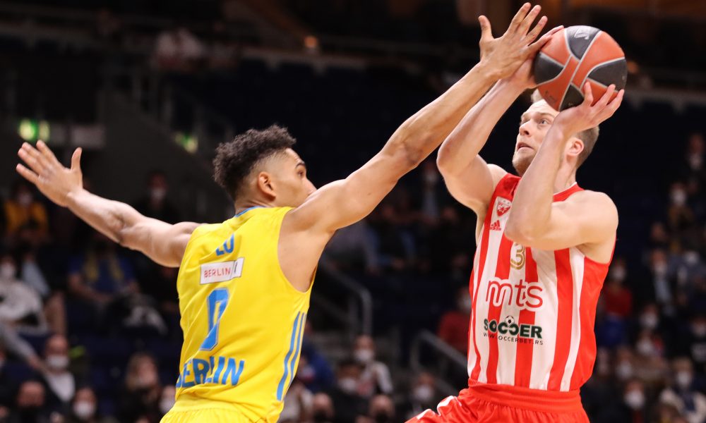ZVEZDA SVE DALJE OD TOP 8 Alba srušila crveno-bele u Berlinu!