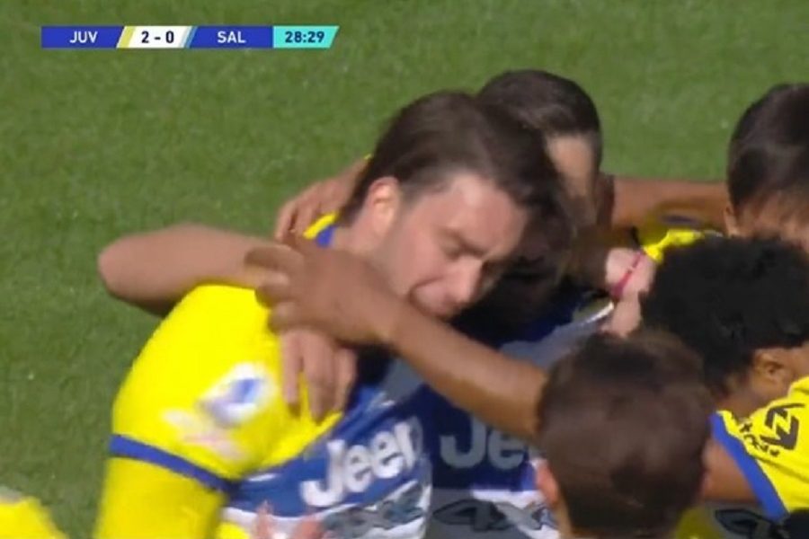 PREBOLEO POTAPANJE OD ŽUTE PODMORNICE Juve ne može bez Srbina! Vlahović prvo asistirao, pa dao gol (VIDEO)