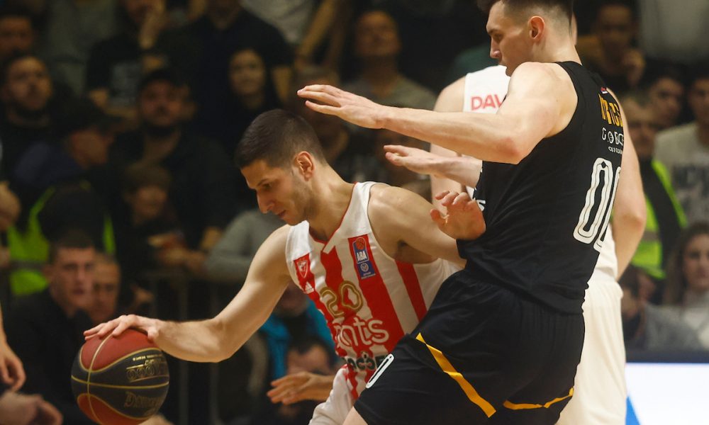 Zvezda, dan posle poraza… Davidovac oduševljava, Vajt na „dugom štapu“, Ivanović ne nalazi izlaz iz „kanala“