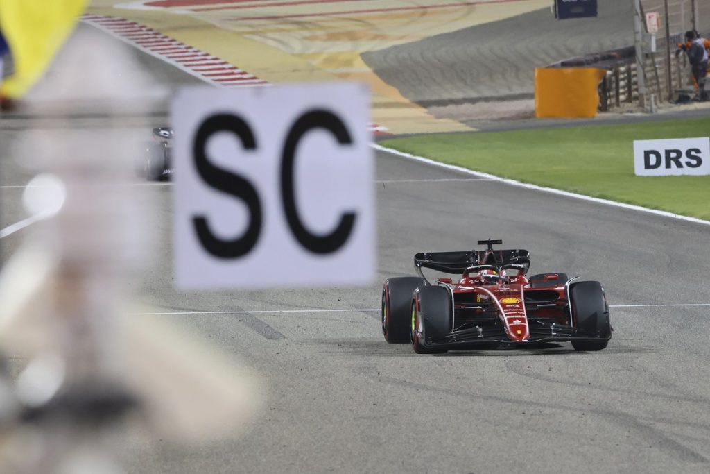 POČELA FORMULA 1 Dvostruko slavlje Ferarija, sumrak Red Bula