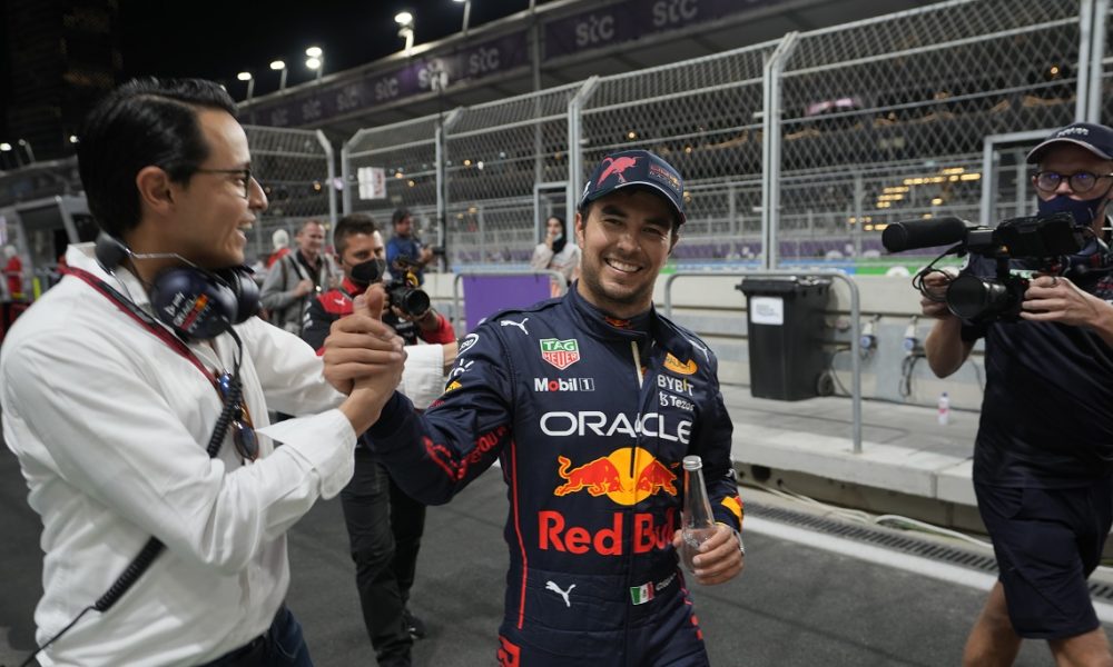 FORMULA 1 Istorijsko dostignuće Meksikanca, iza njega dva Ferarija