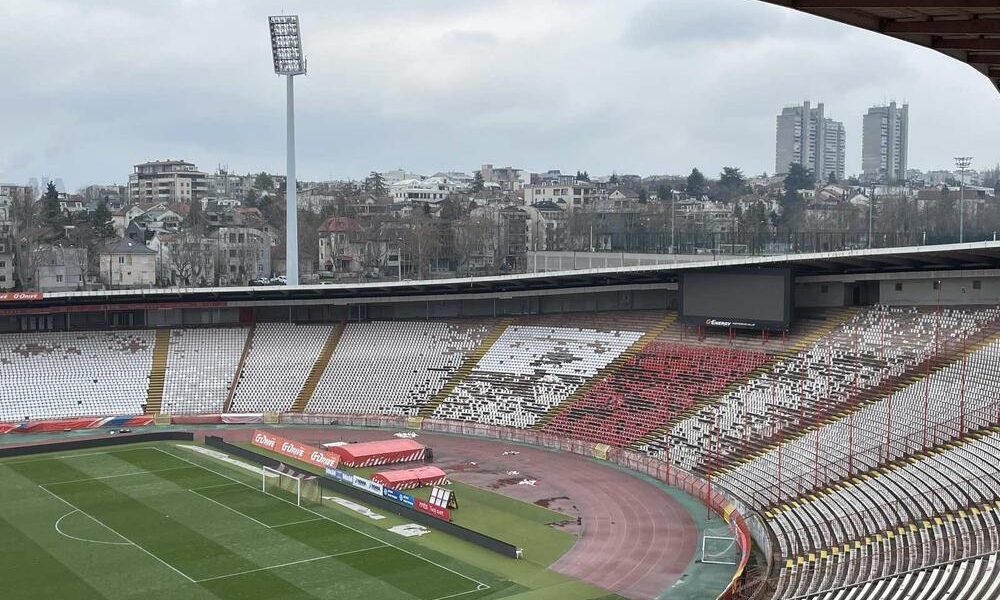RUŽNA SLIKA Papreno skupa šteta načinjena uništavanjem stolica na stadionu „Rajko Mitić“! (FOTO)
