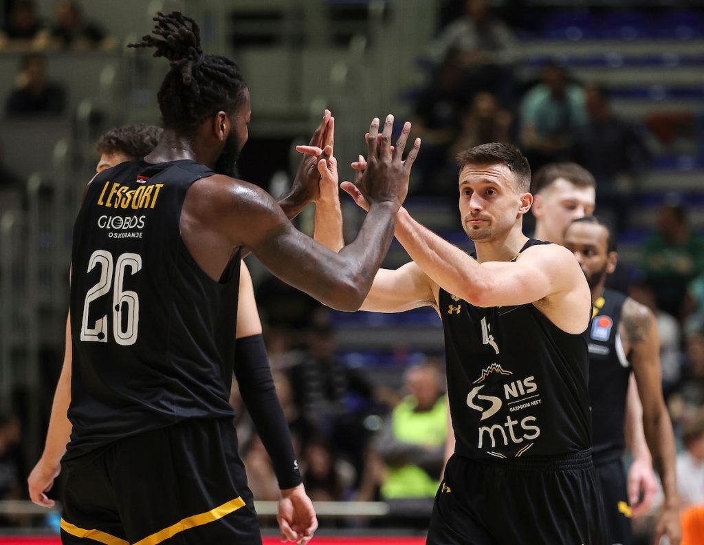 RUTINSKI Partizan ligaški deo završio pobedom u „balkanskom klasiku“