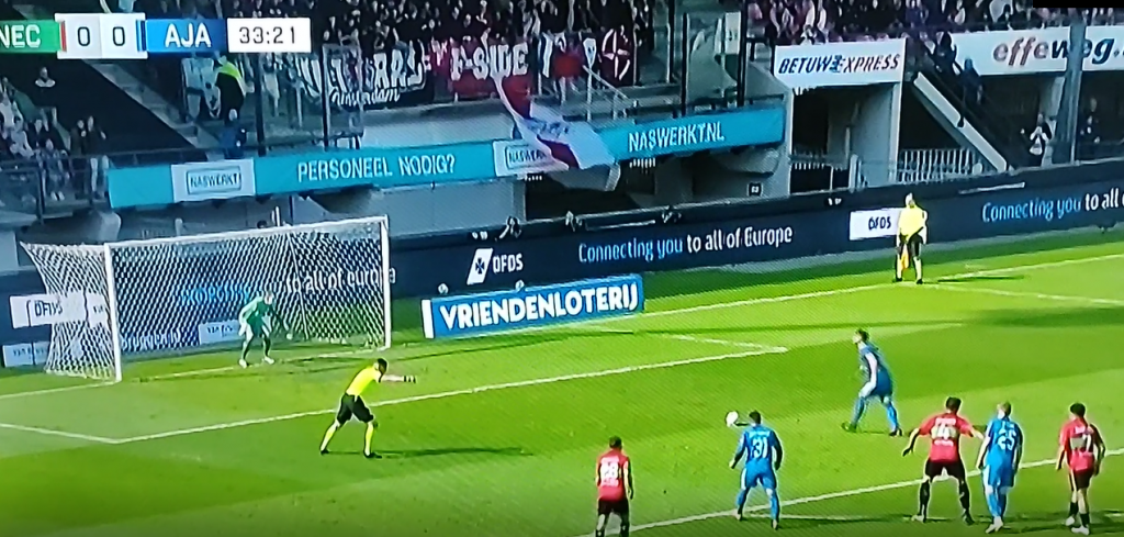TO SE NE DEŠAVA ČESTO Golman pročitao Tadića, Srbin promašio važan penal (VIDEO)