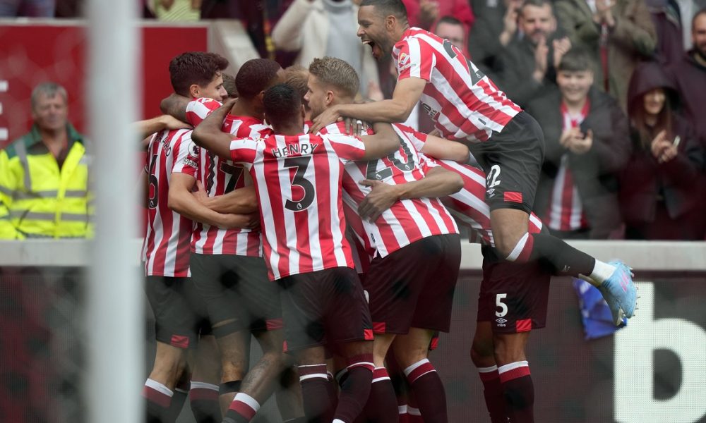 PREMIJER LIGA „Pčelicama“ mali londonski derbi, „kanarinci“ zadržali nadu