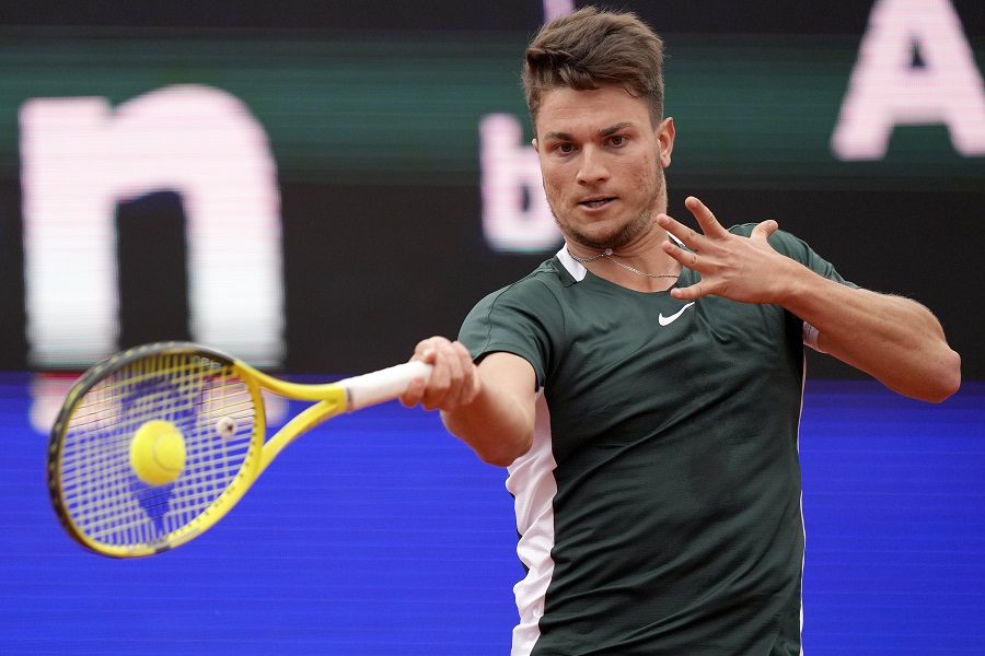 ATP LOS KABOS Kecmanović u polufinalu, sledeći je Medvedev