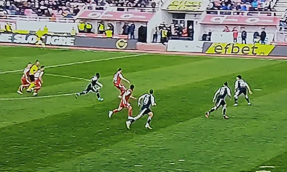 ERAKOVIĆ NENAMERNO ČASTIO NIŠLIJE Nesuđeno pojačanje Zvezde i „zemljak“ Borjana postigao gol! Crveni karton za domaće (VIDEO)