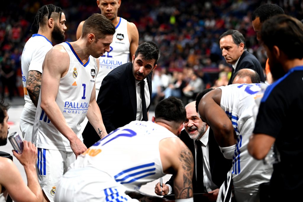 POZNATO LICE U BEOGRADU Madriđani dobili ogromnu podršku pred finale! (FOTO)